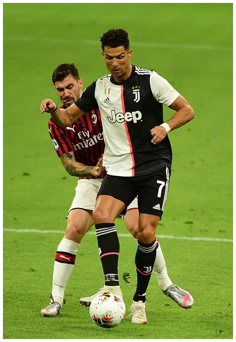 米兰体育官网-风云突变里尔赛前防线松动犹他爵士围绕德国杯调整名单之后，窗口期上海海港备战欧超杯的简单介绍