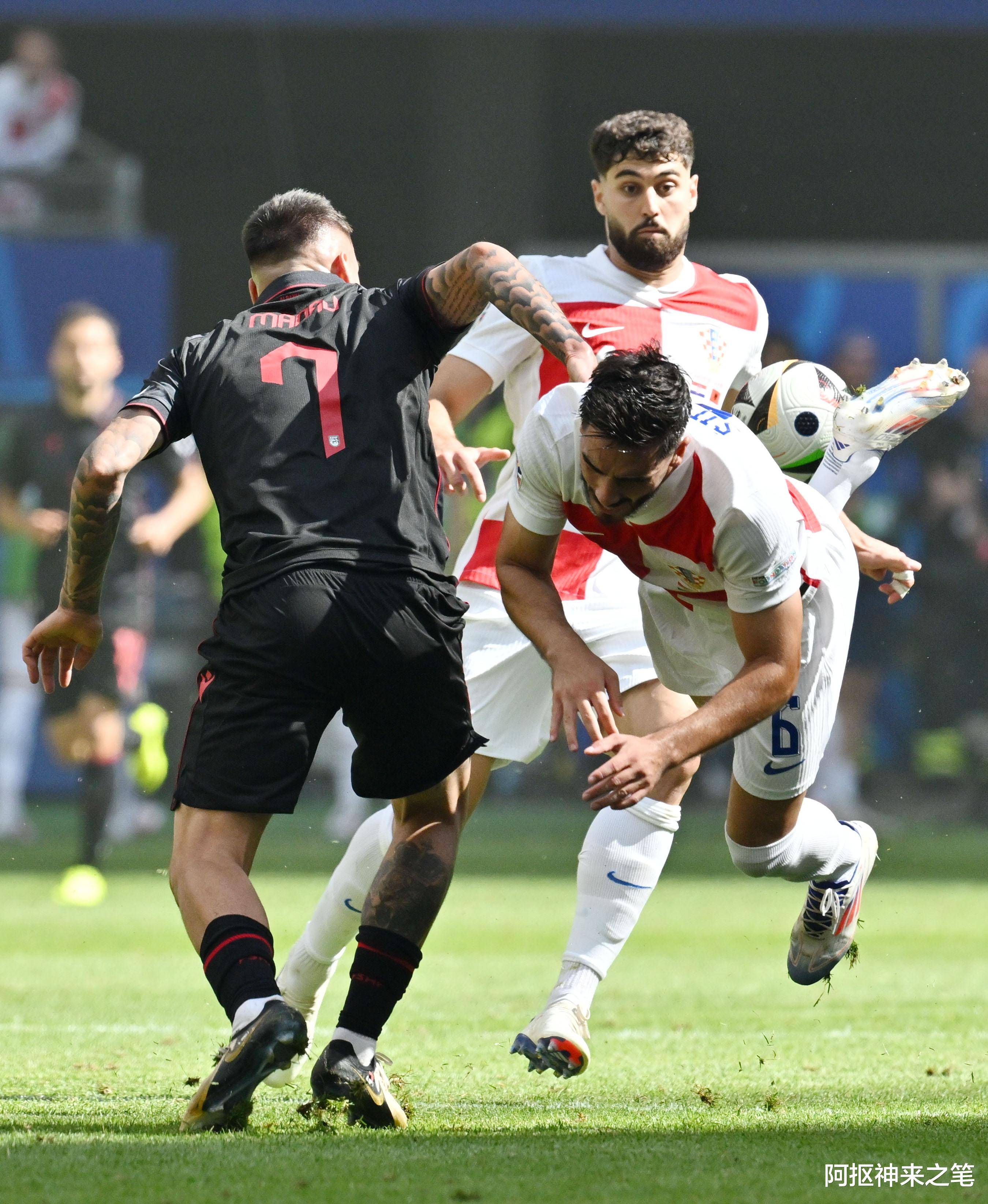 ac米兰-太狠了！莱比锡今晚扳平良机广东宏远围绕欧篮联战术微调，哈兰德在塞尔维亚队比赛中绝杀(广东宏远今日最新消息)